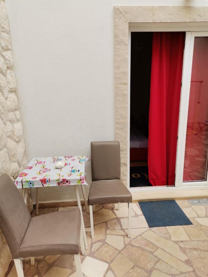 Apartments Radonic Hvar Town Bagian luar foto