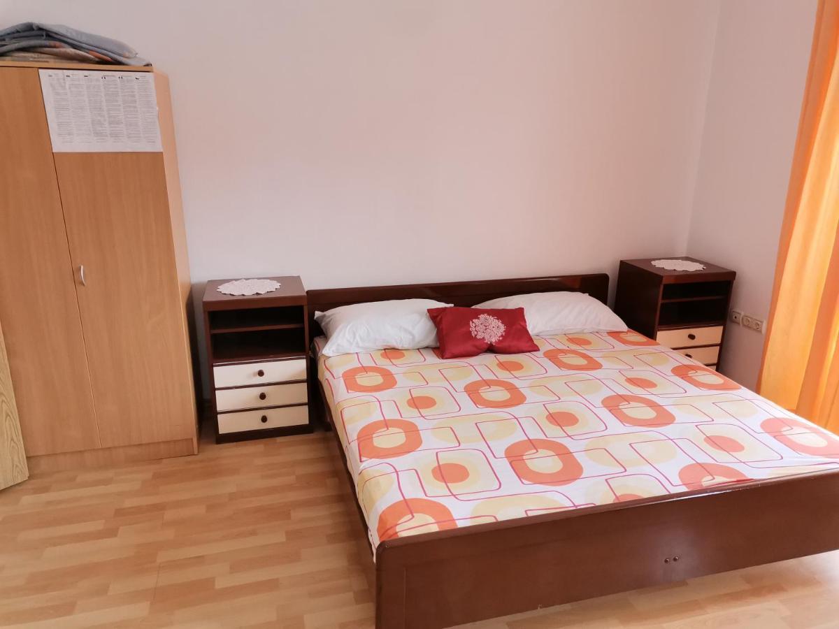 Apartments Radonic Hvar Town Bagian luar foto