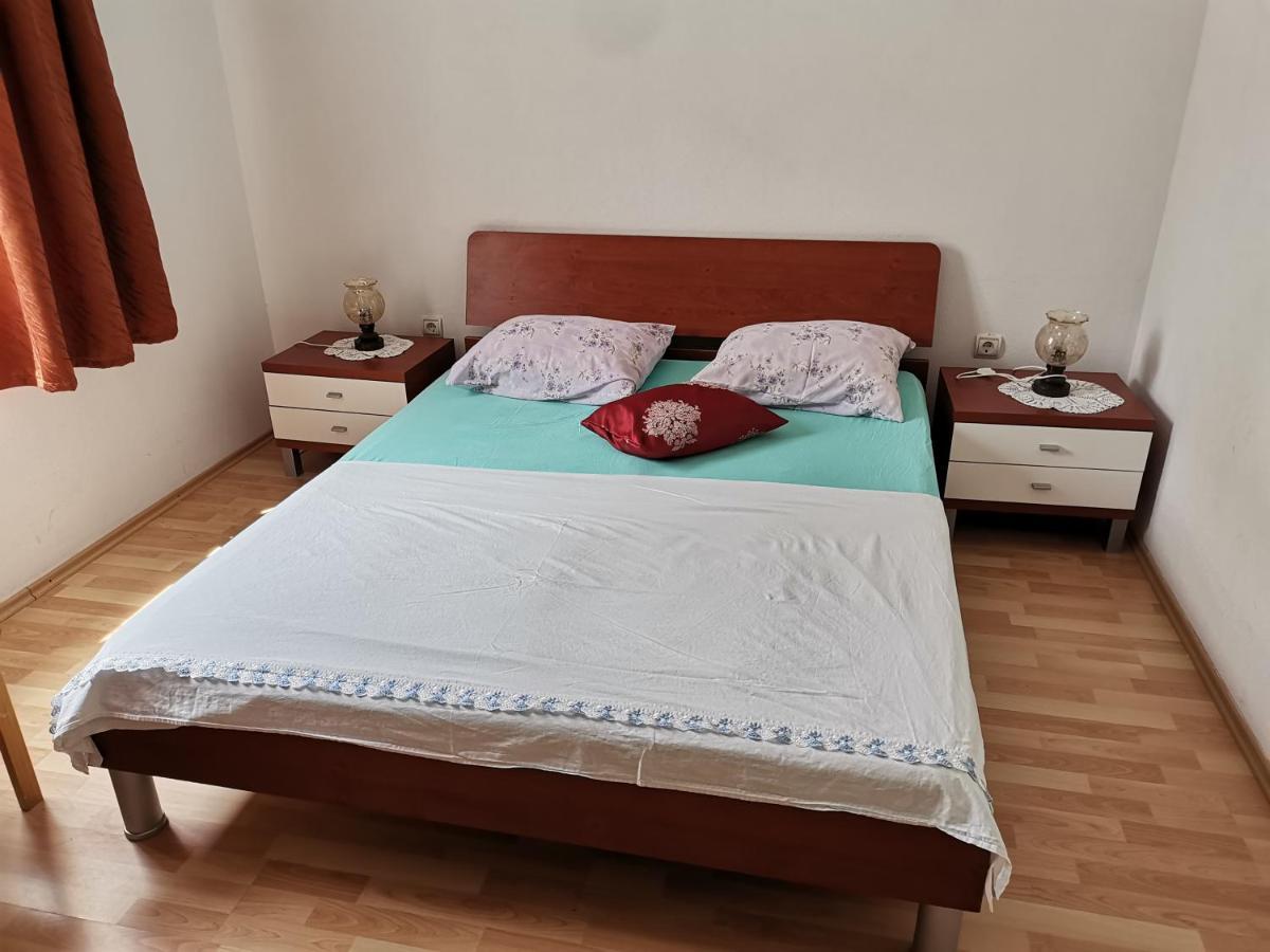 Apartments Radonic Hvar Town Bagian luar foto