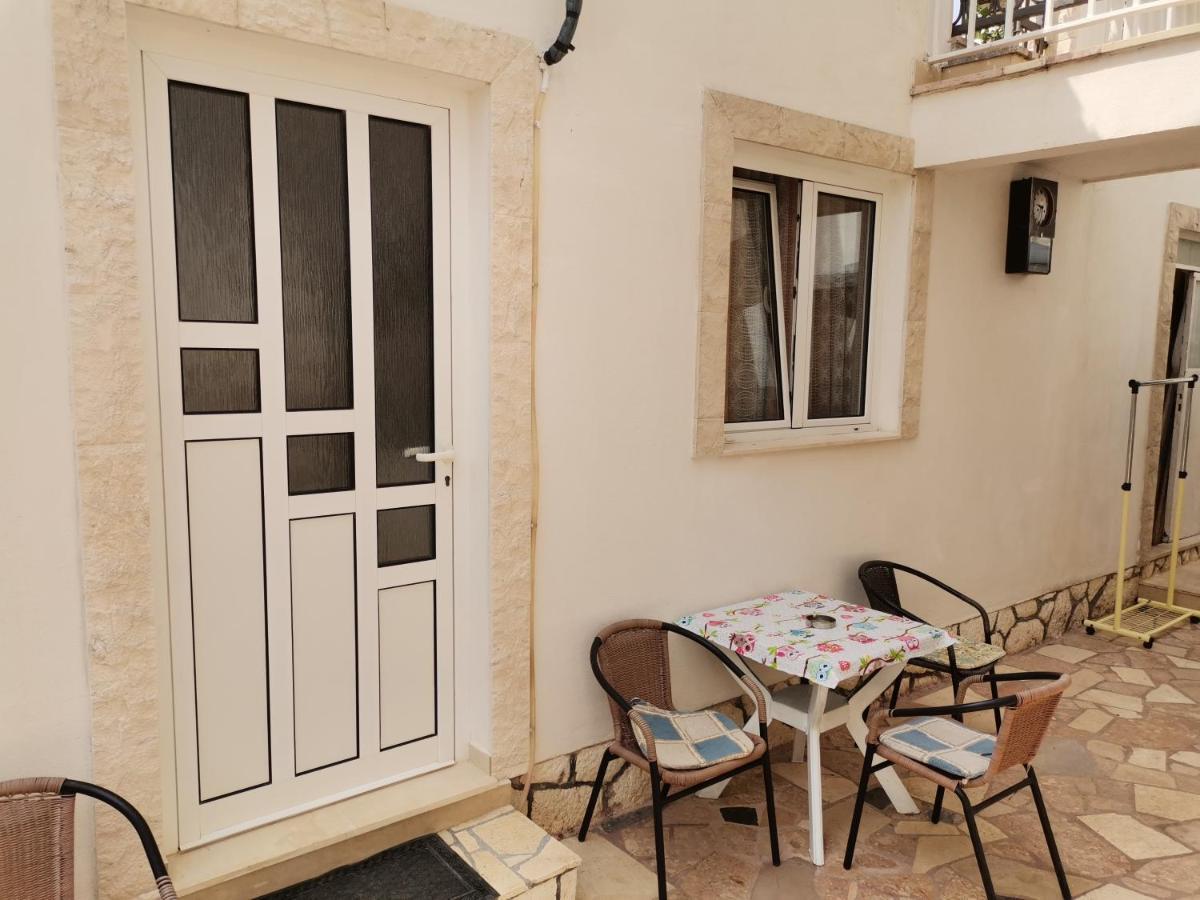 Apartments Radonic Hvar Town Bagian luar foto