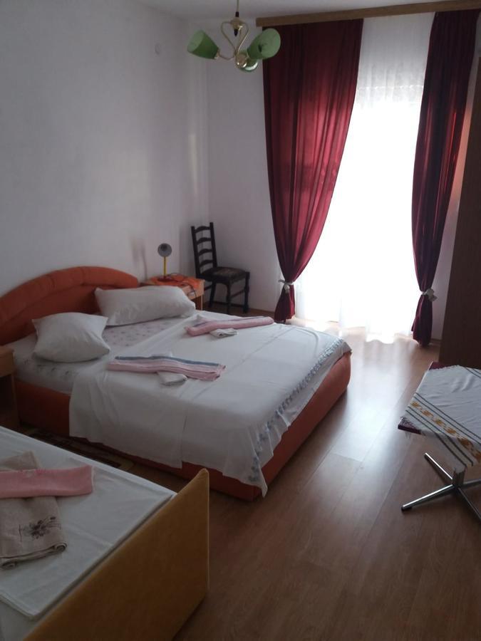 Apartments Radonic Hvar Town Bagian luar foto