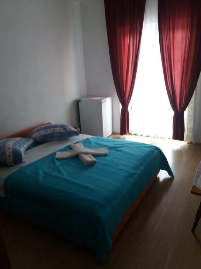 Apartments Radonic Hvar Town Bagian luar foto
